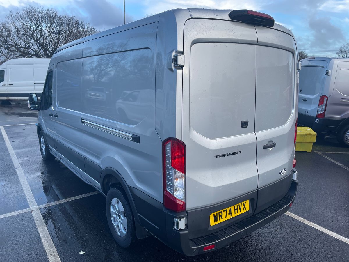 Used Ford Transit 2024 for sale - 77232111: Photo 32
