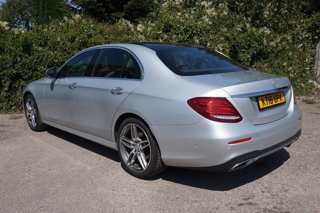 Used Mercedes-Benz E Class 2016 for sale - 76740059: Photo 3