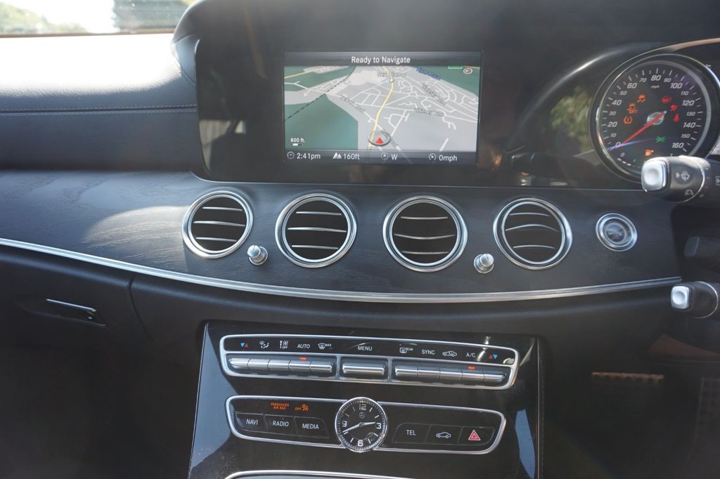 Used Mercedes-Benz E Class 2016 for sale - 76740059: Photo 9