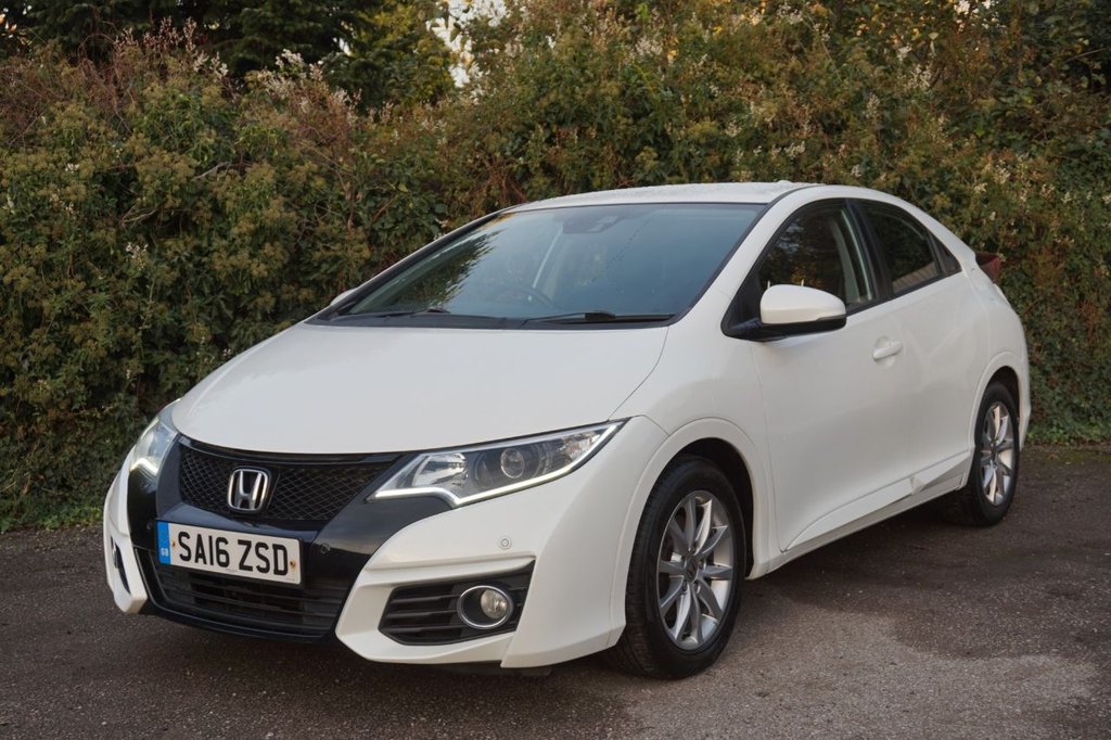 Used Honda Civic 2016 for sale - 76406246: Photo 12