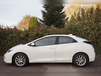 Used Honda Civic 2016 for sale - 76406246: Photo