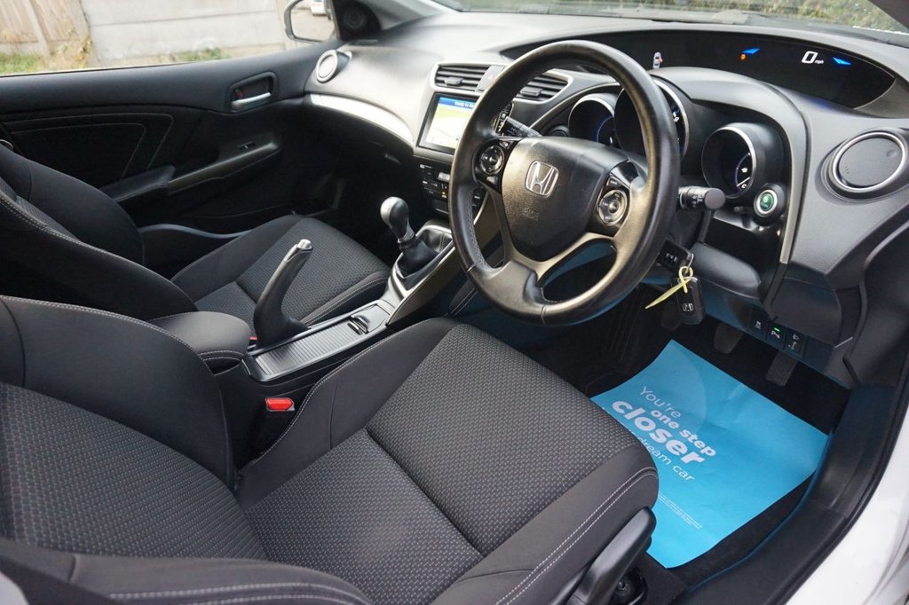 Used Honda Civic 2016 for sale - 76406246: Photo 6