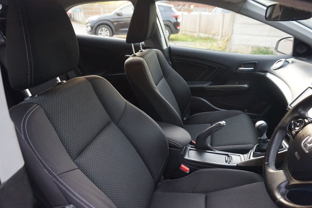 Used Honda Civic 2016 for sale - 76406246: Photo 9