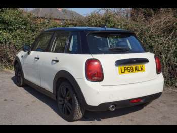 Used MINI Hatch 2018 for sale - 74144245: Photo