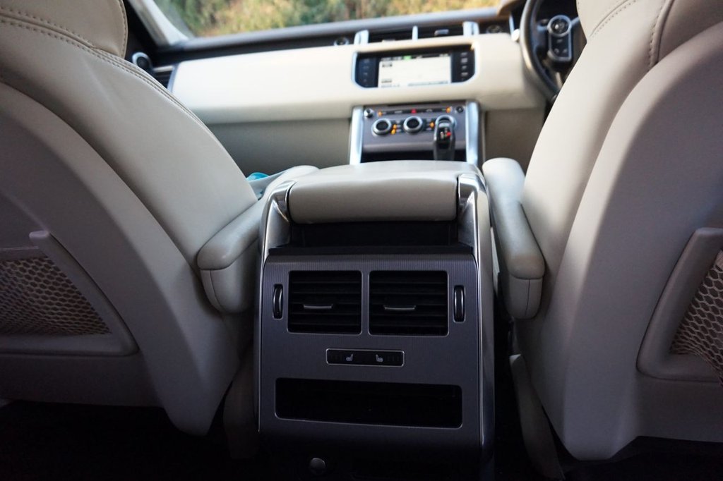 Used Land Rover Range Rover Sport 2015 for sale - 76655006: Photo 10