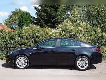 Used Vauxhall Insignia 2015 for sale - 75596877: Photo
