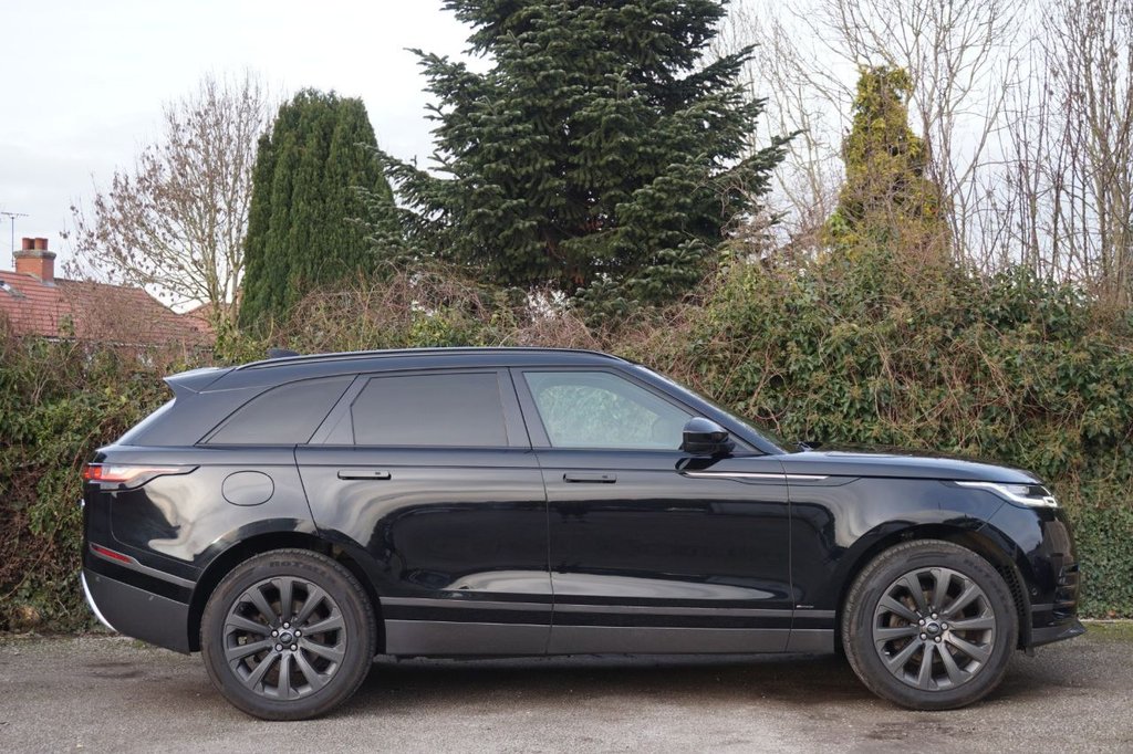 Used Land Rover Range Rover Velar 2018 for sale - 77571927: Photo 2