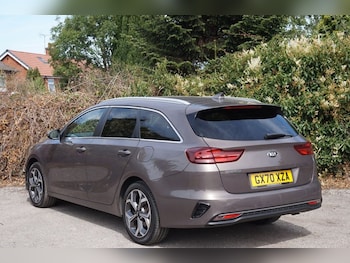Used Kia Ceed 2020 for sale - 79482459: Photo