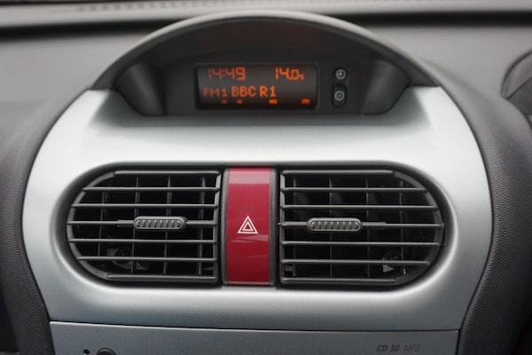 Used Vauxhall Tigra 2008 for sale - 76223313: Photo 12