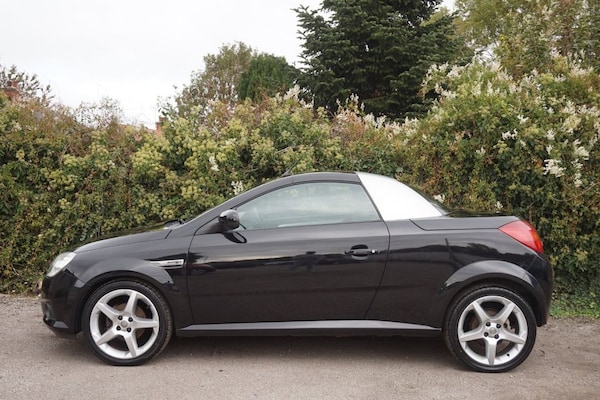 Used Vauxhall Tigra 2008 for sale - 76223313: Photo 16