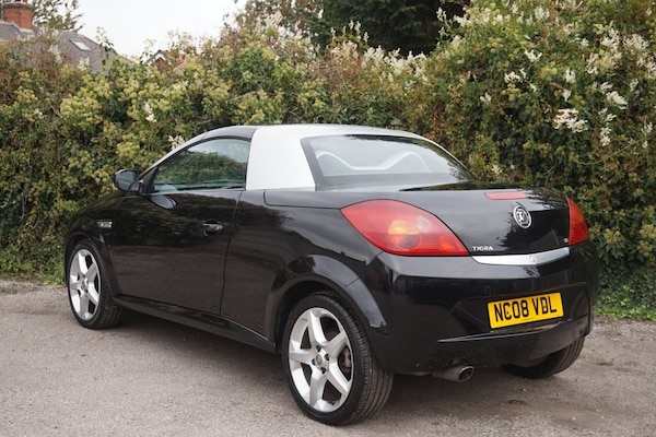 Used Vauxhall Tigra 2008 for sale - 76223313: Photo 4
