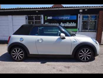 Used MINI Convertible 2018 for sale - 74684910: Photo