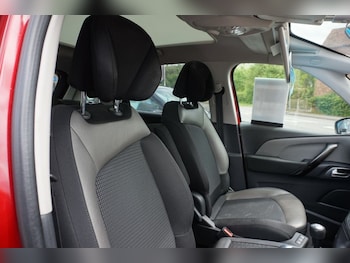 Used Citroen C4 Picasso 2015 for sale - 79103424: Photo