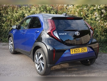 Used Toyota Aygo X 2023 for sale - 76029111: Photo