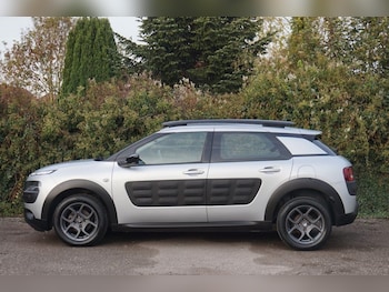 Used Citroen C4 Cactus 2017 for sale - 76367362: Photo