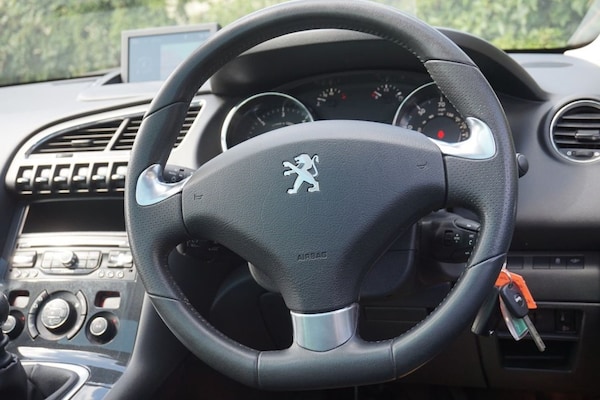 Used Peugeot 3008 2015 for sale - 74916337: Photo 15
