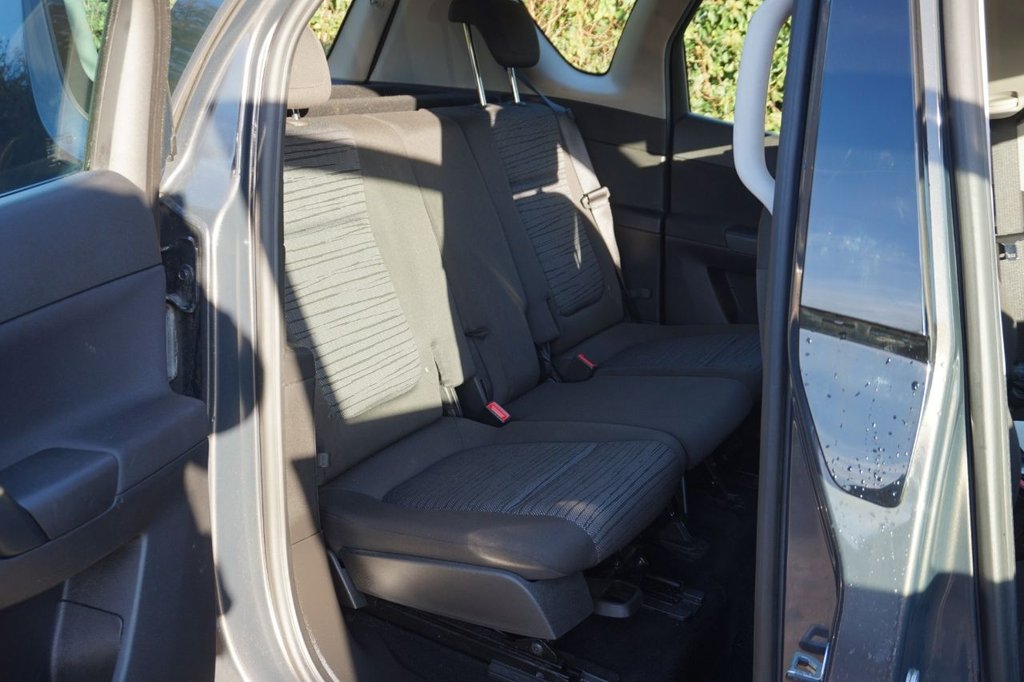 Used Vauxhall Meriva 2015 for sale - 76642788: Photo 10