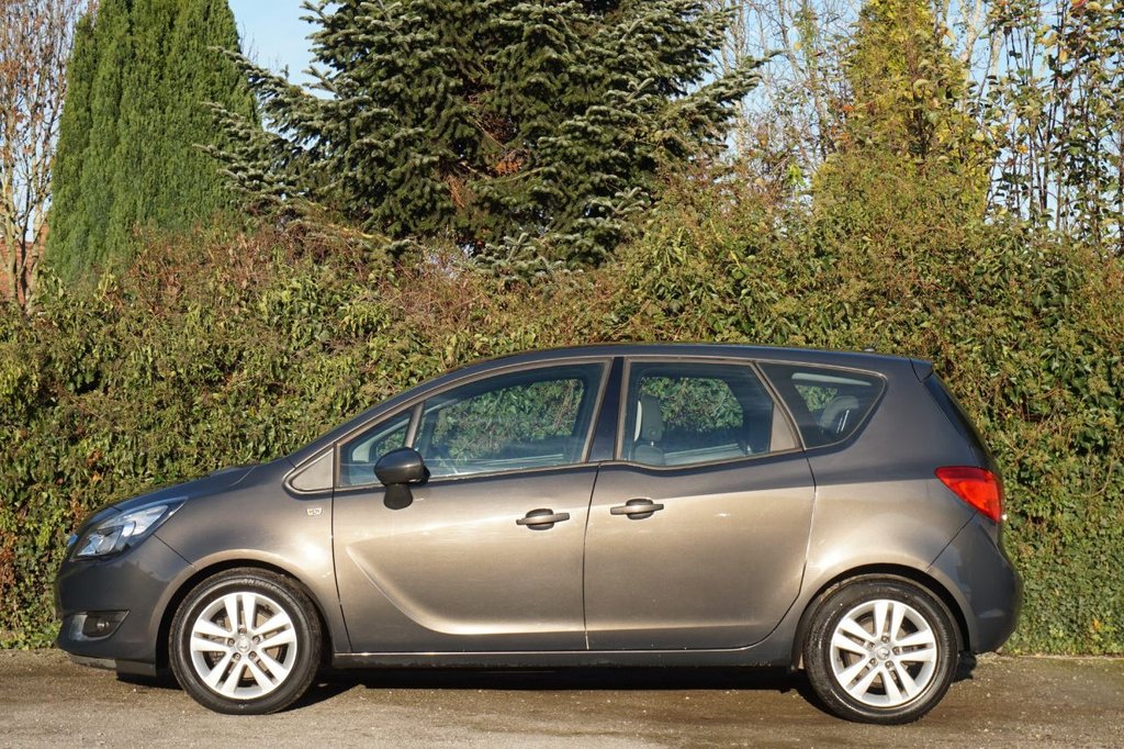 Used Vauxhall Meriva 2015 for sale - 76642788: Photo 4