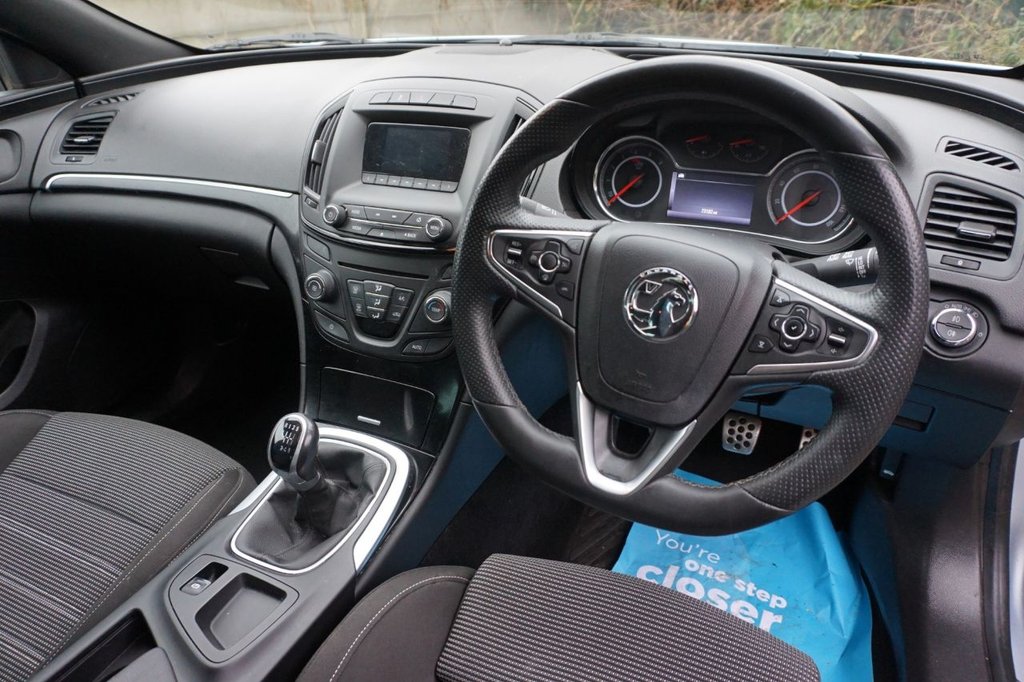 Used Vauxhall Insignia 2015 for sale - 77276605: Photo 8