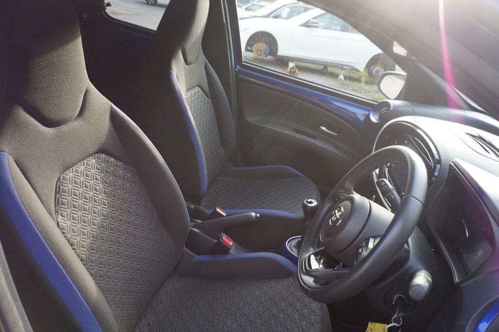 Used Toyota Aygo X 2023 for sale - 76888609: Photo 8