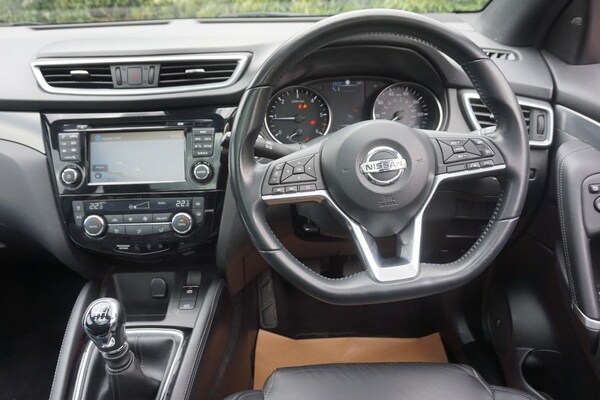 Used Nissan Qashqai 2018 for sale - 74904092: Photo 6