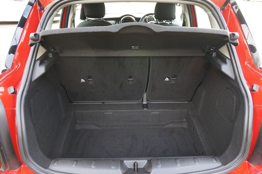 Used MINI Hatch 2018 for sale - 77765117: Photo 13