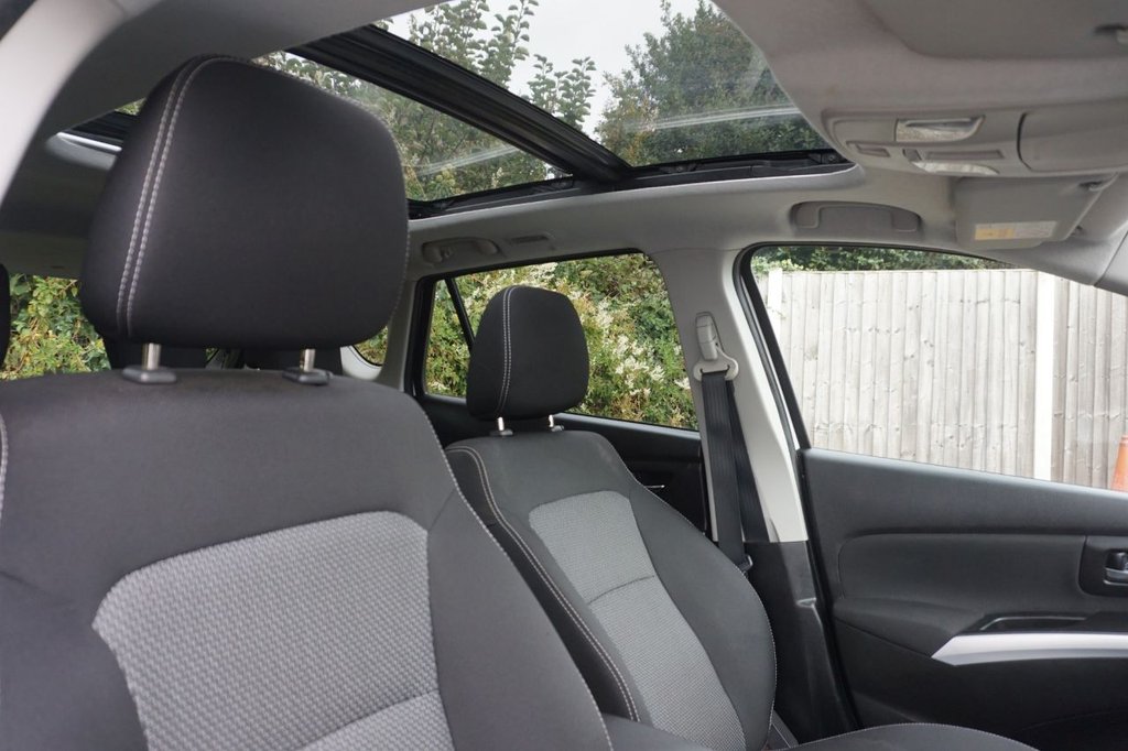 Used Suzuki SX4 S-Cross 2015 for sale - 76147582: Photo 7