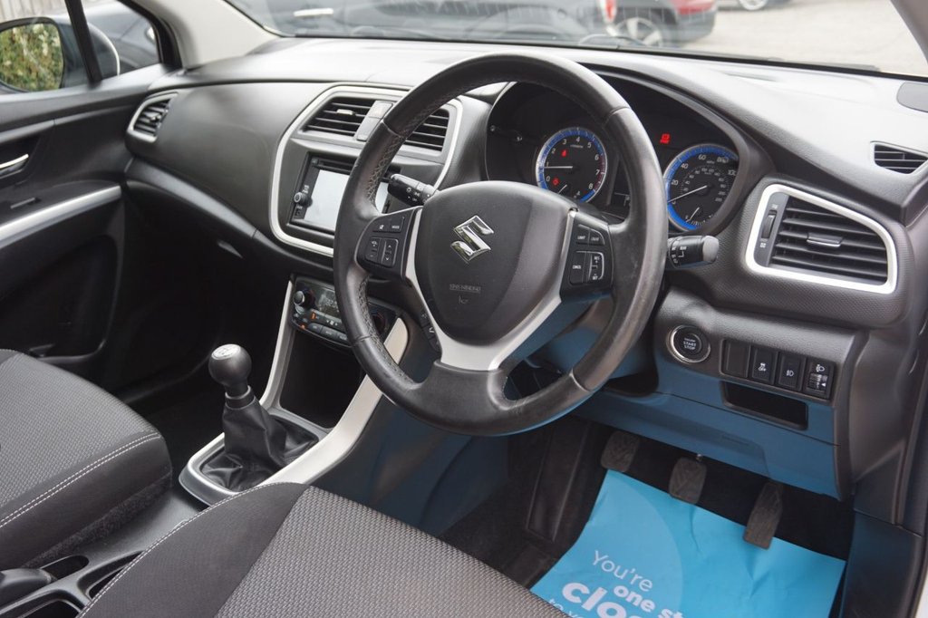 Used Suzuki SX4 S-Cross 2015 for sale - 76147582: Photo 8