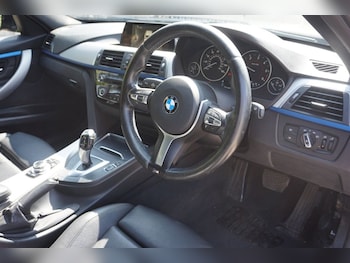 Used BMW 3 Series 2015 for sale - 75559420: Photo