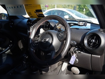 Used MINI Countryman 2015 for sale - 79493779: Photo