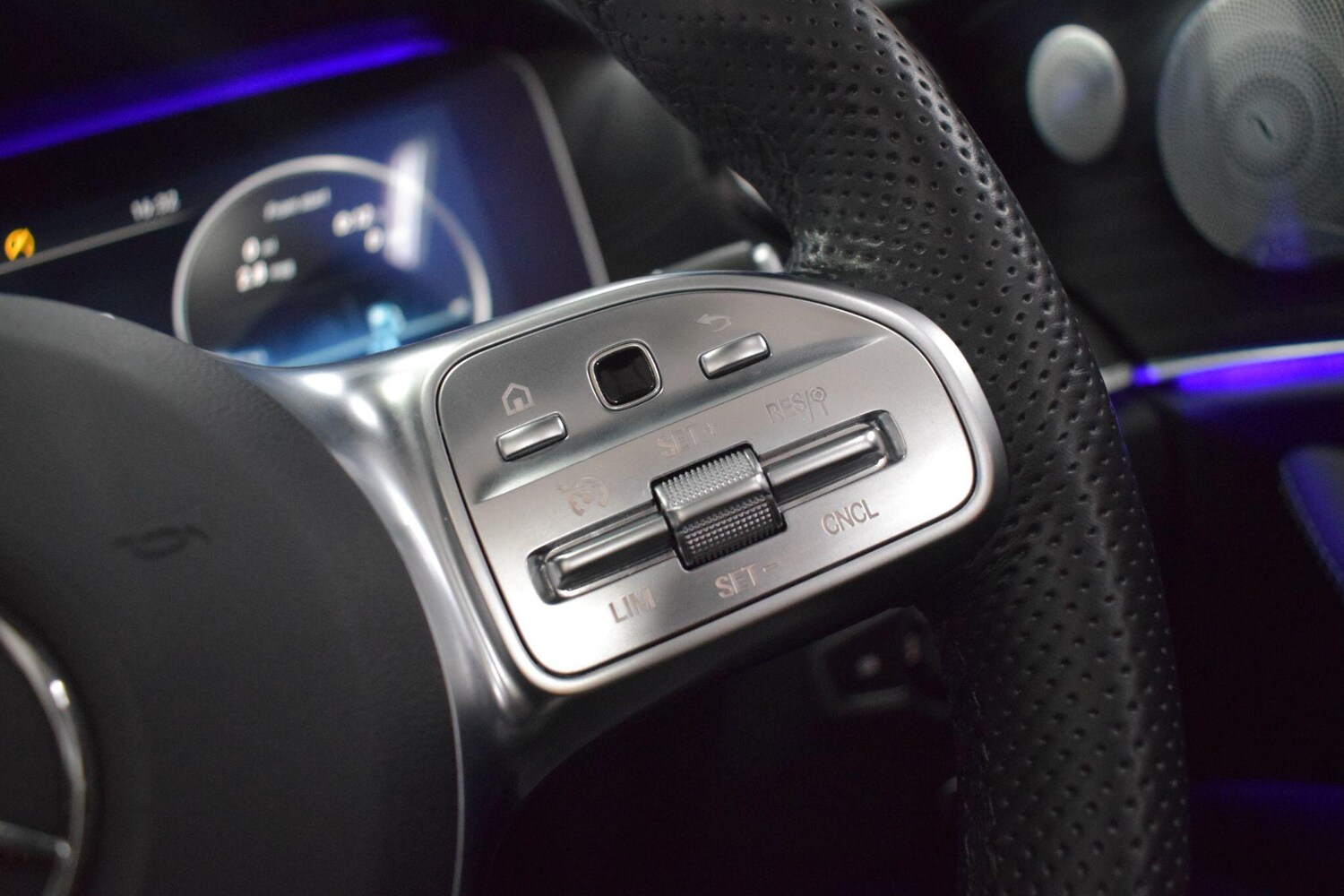 Used Mercedes-Benz E Class for sale - 77456342: Photo 16