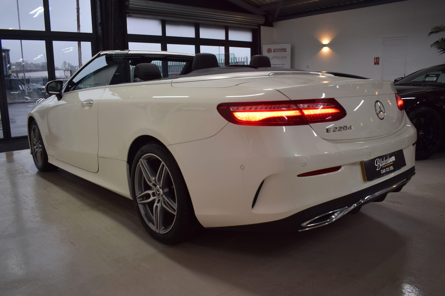 Used Mercedes-Benz E Class for sale - 77456342: Photo 9