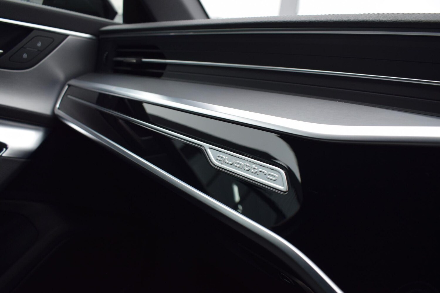 Used Audi A6 Saloon for sale - 77892797: Photo 24