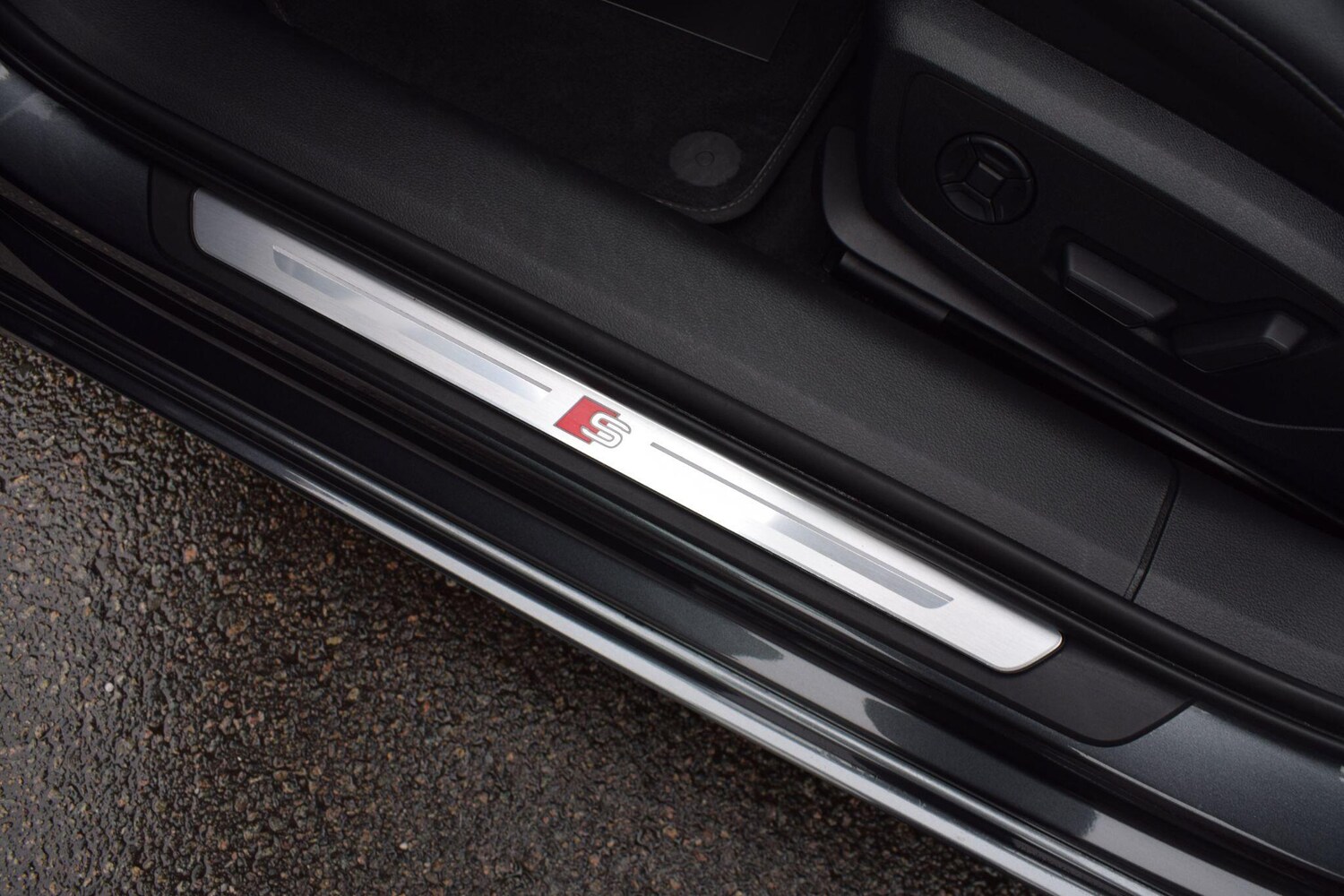 Used Audi A6 Saloon for sale - 77892797: Photo 26