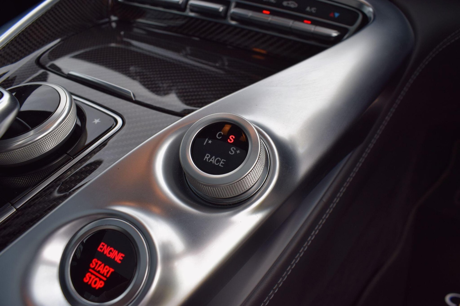 Used Mercedes-Benz AMG GT 2018 for sale - 76423218: Photo 16