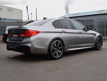 Used BMW M5 2018 for sale - 75977077: Photo