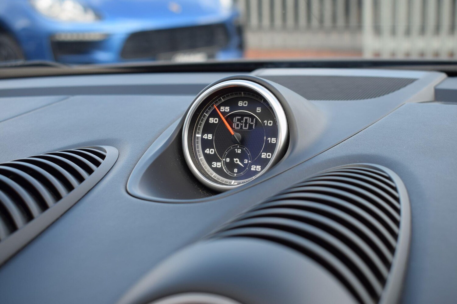 Used Porsche Boxster 2016 for sale - 76714160: Photo 14