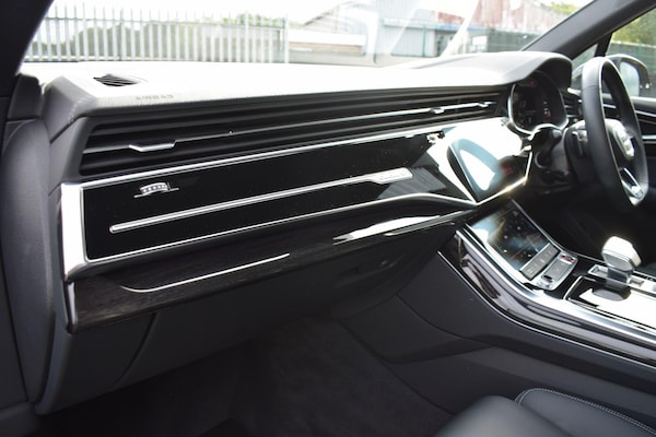 Used Audi SQ7 2025 for sale - 76175257: Photo 10
