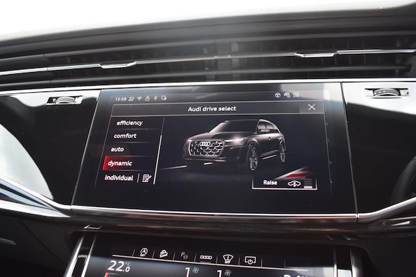 Used Audi SQ7 2025 for sale - 76175257: Photo 13