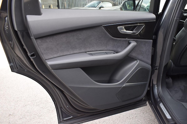 Used Audi SQ7 2025 for sale - 76175257: Photo 22