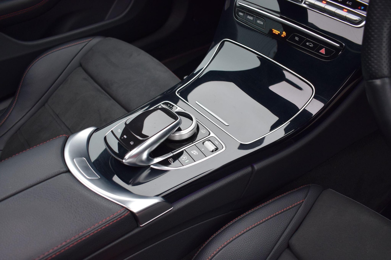 Used Mercedes-Benz C Class 2019 for sale - 77144165: Photo 12