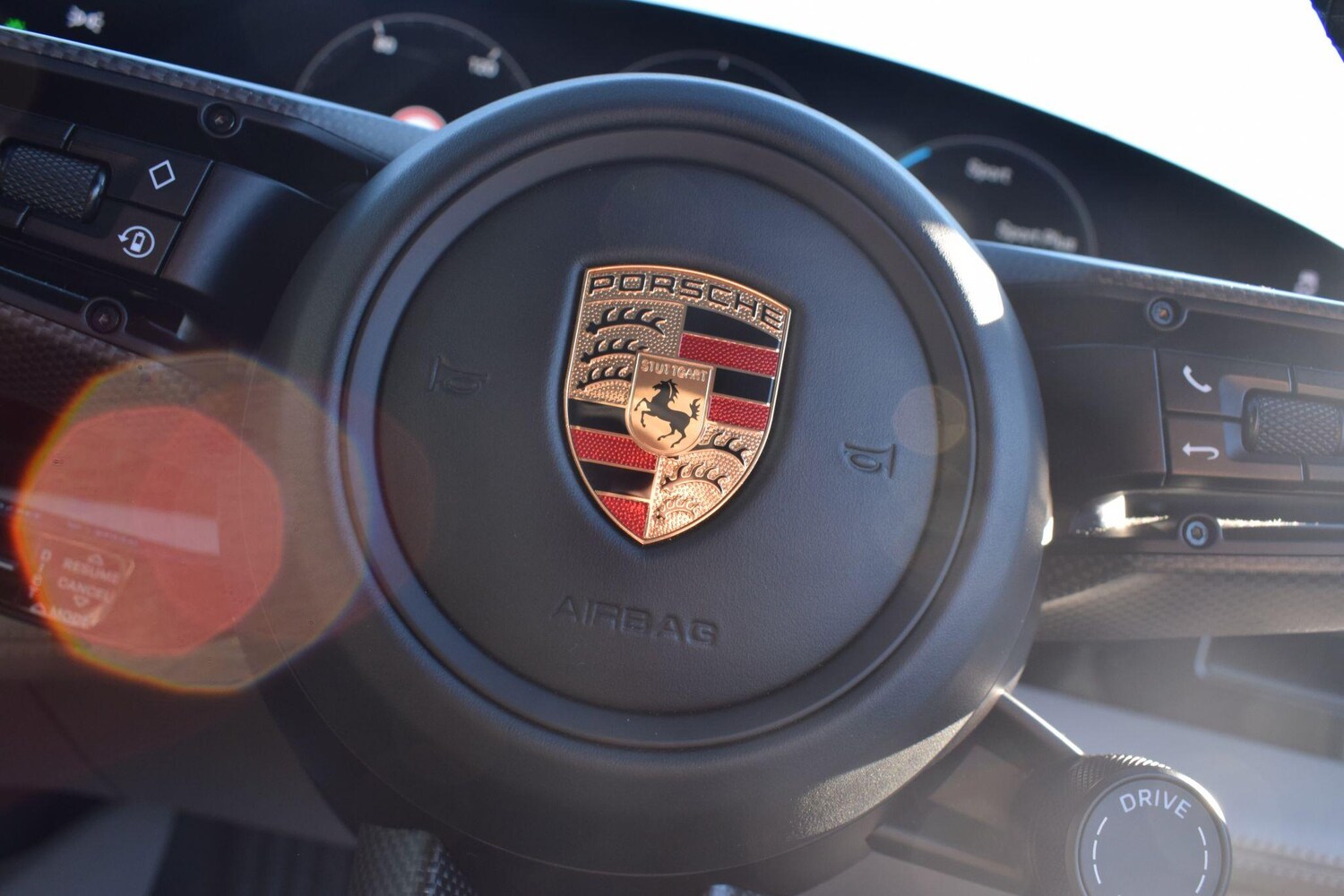 Used Porsche Taycan 2020 for sale - 77637575: Photo 30