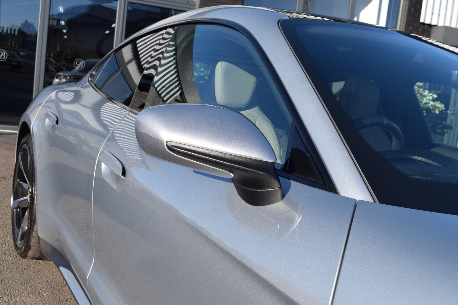 Used Porsche Taycan 2020 for sale - 77637575: Photo 46