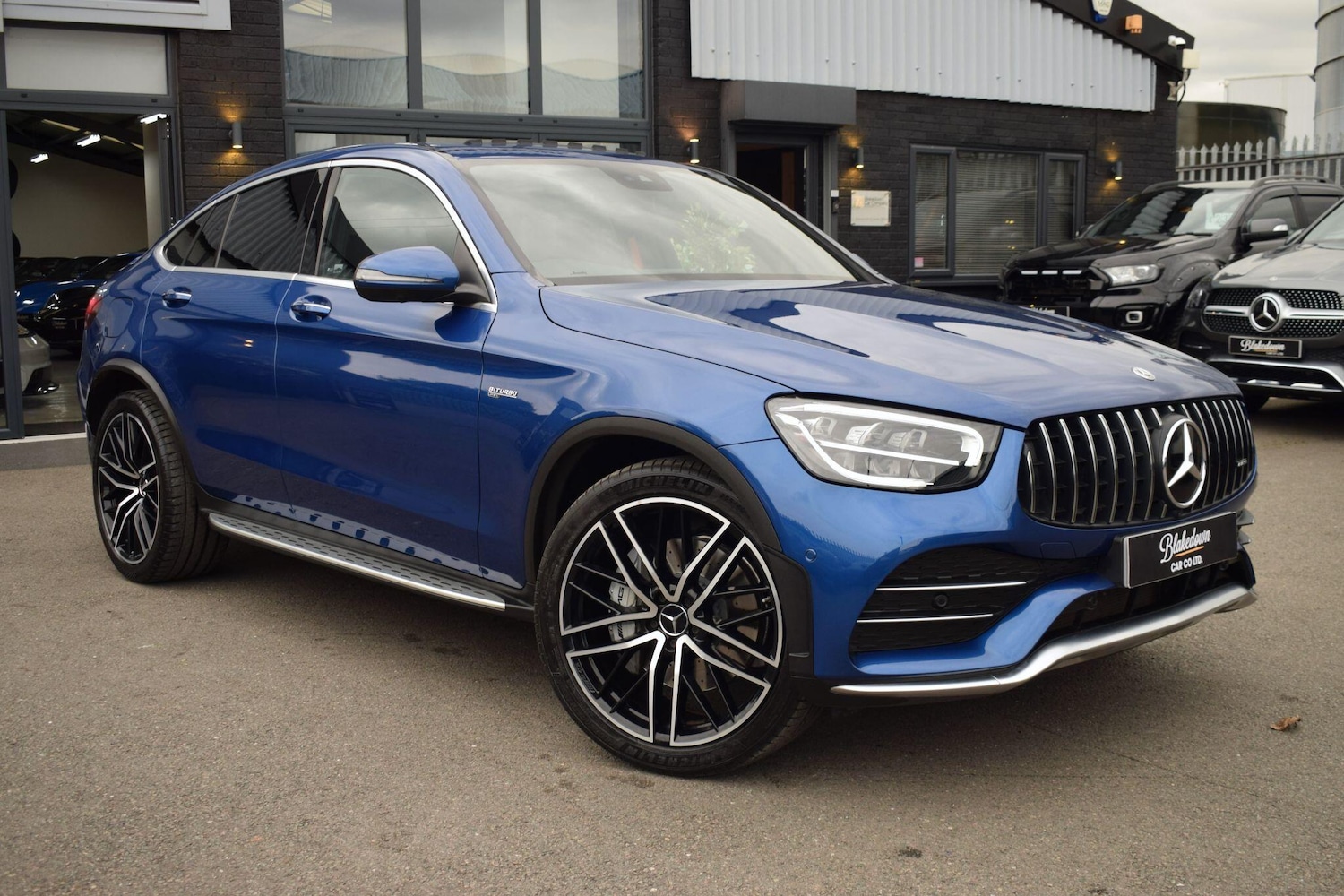 Used Mercedes-Benz GLC 2023 for sale - 76370857: Photo 3