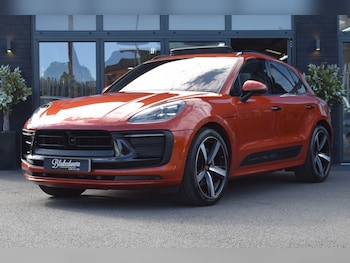 Used Porsche Macan 2023 for sale - 79093911: Photo