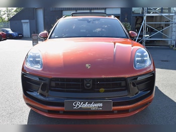 Used Porsche Macan 2023 for sale - 79093911: Photo