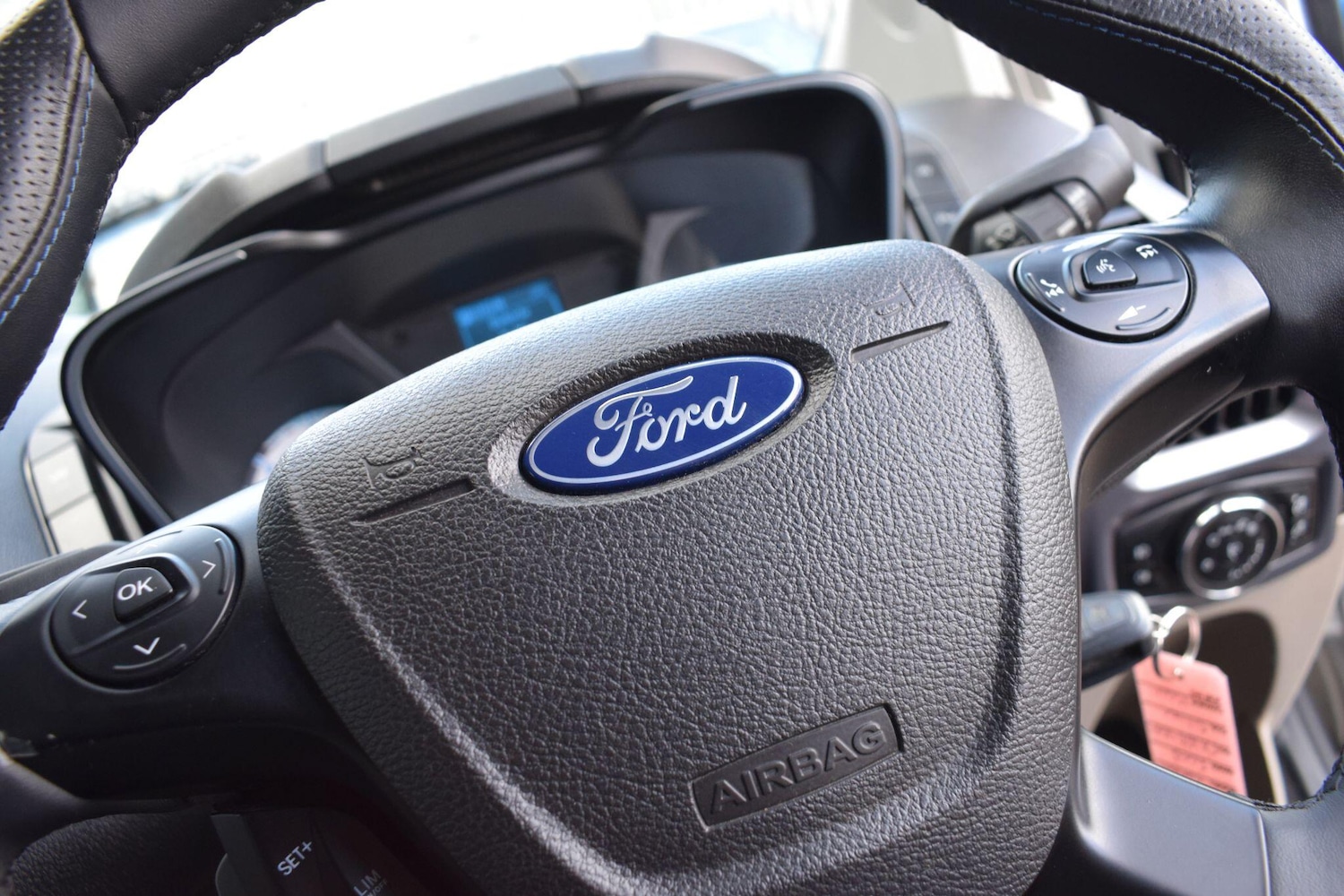 Used Ford Transit Custom 2018 for sale - 76389007: Photo 14