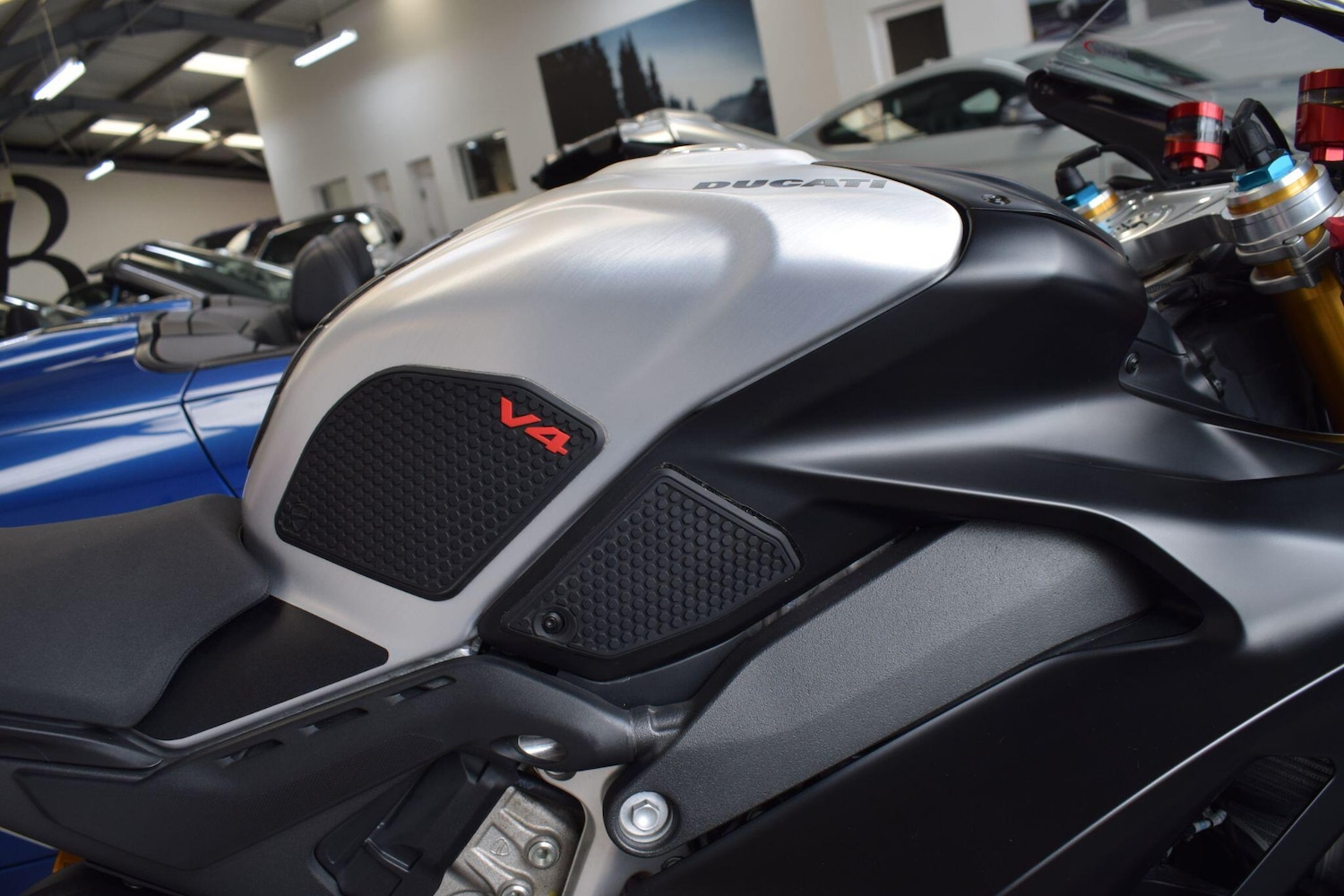 Used Ducati Panigale V4 SP2 2022 for sale - 78461199: Photo 15
