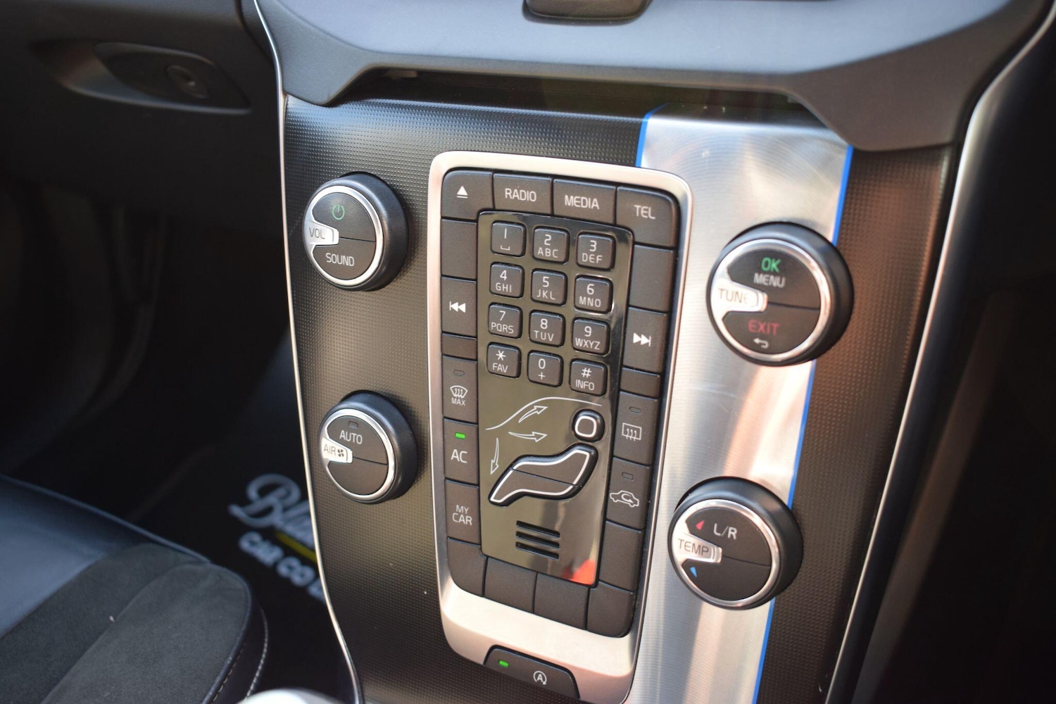 Used Volvo V40 for sale - 78184210: Photo 11