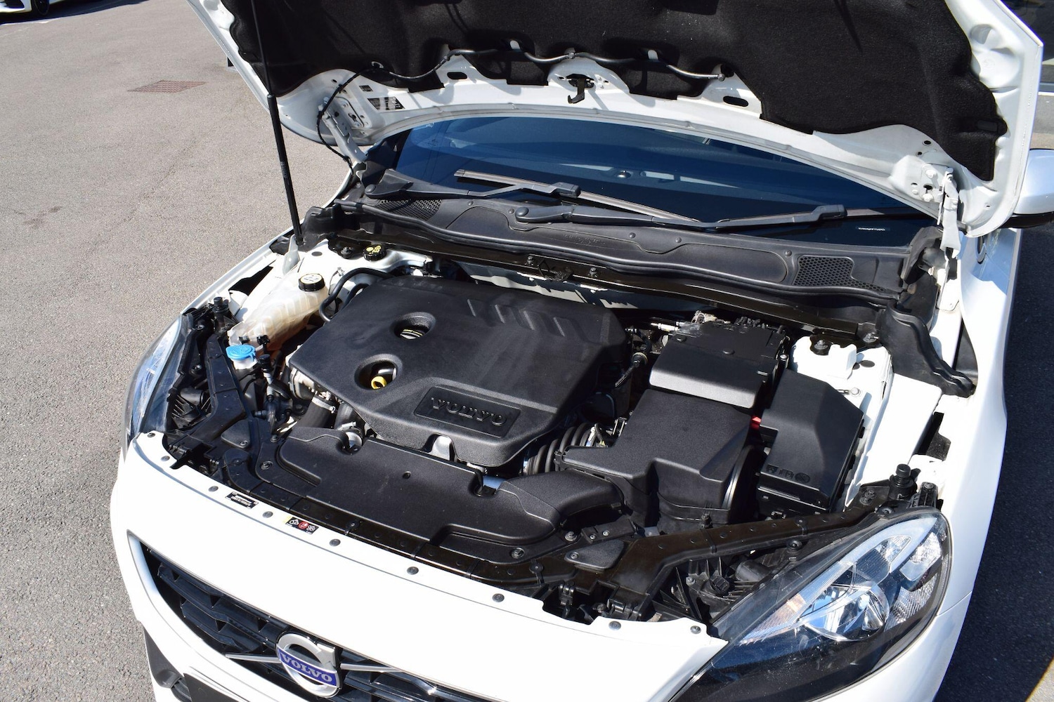 Used Volvo V40 for sale - 78184210: Photo 29